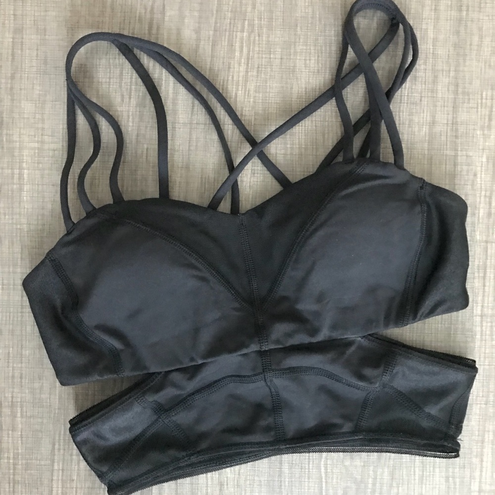 Lululemon sport bra